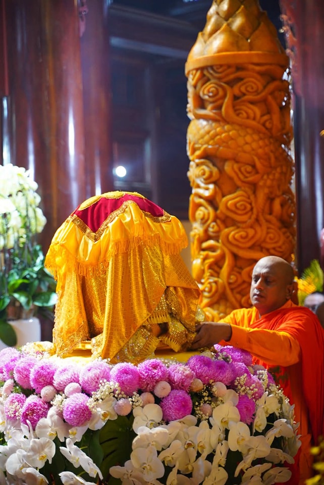 xaloiphattaichuapgucson_chuaphucsonbacgiang_xaloiphat_nguoiphattu (1).jpg